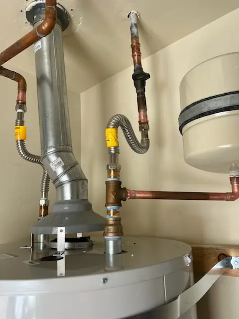 Water heater installation and plumbing repair in Centre City